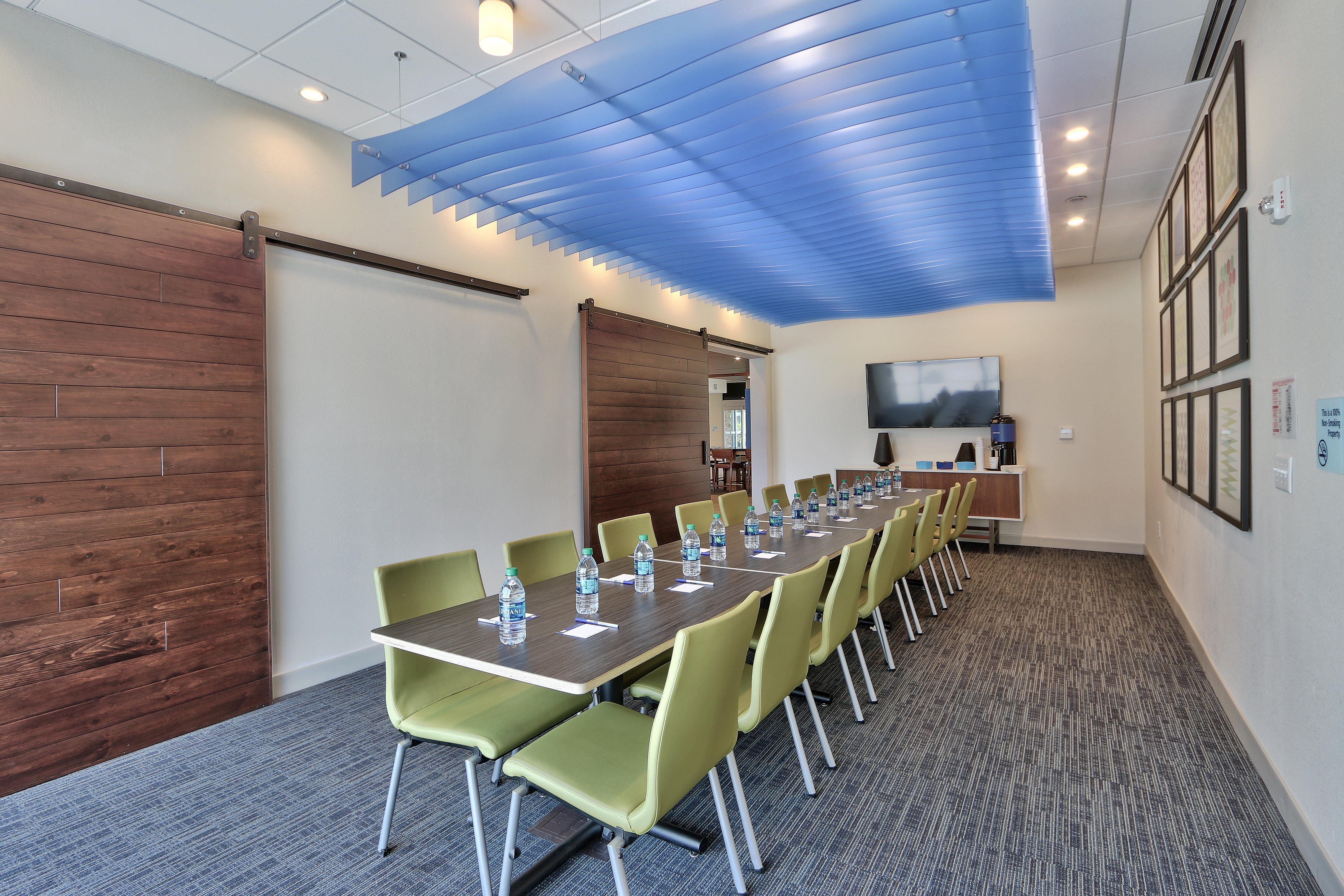 Holiday Inn Express & Suites - Roswell By Ihg Εξωτερικό φωτογραφία